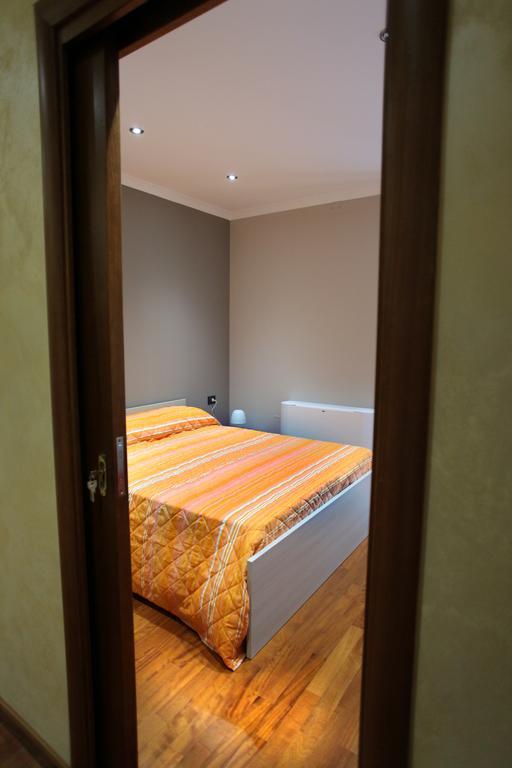 B&B Margherita โกเซนซา ห้อง รูปภาพ