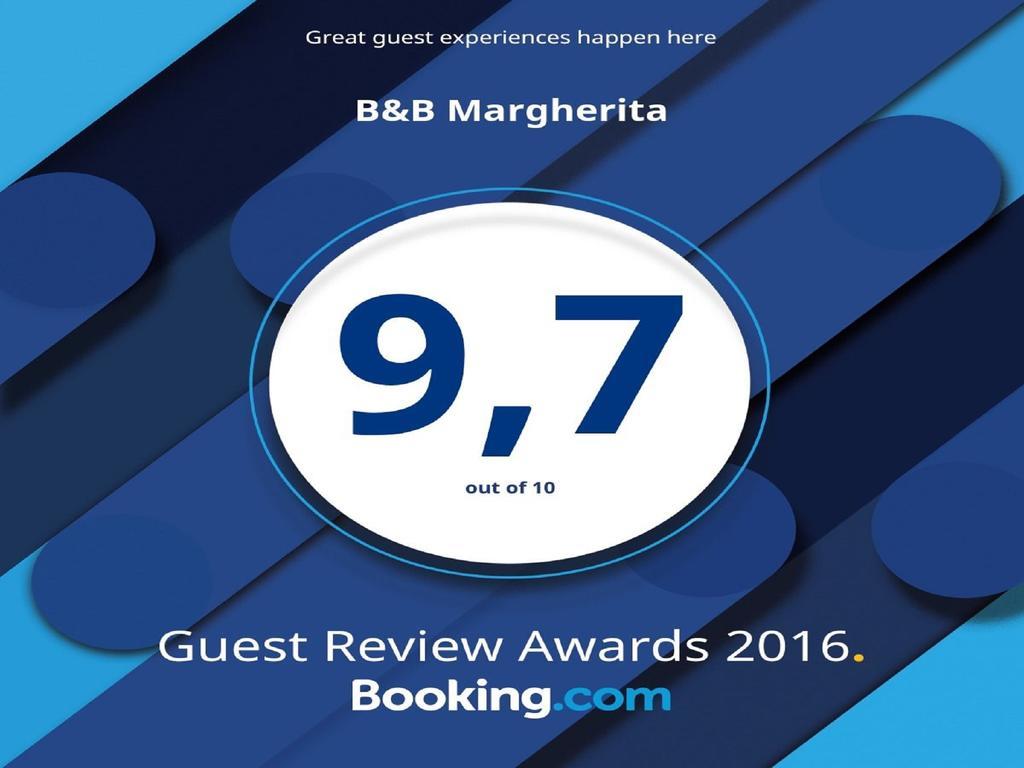 B&B Margherita โกเซนซา ภายนอก รูปภาพ