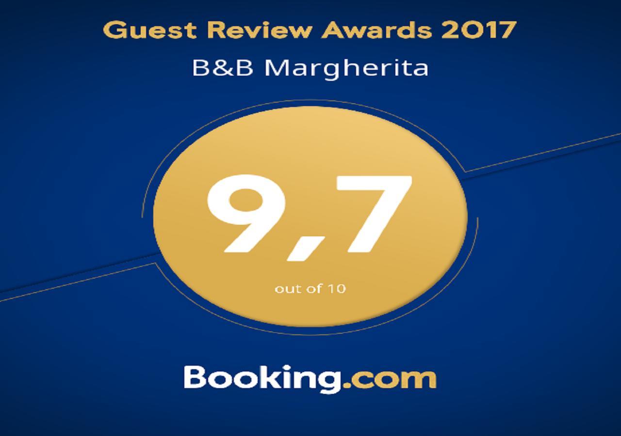B&B Margherita โกเซนซา ภายนอก รูปภาพ